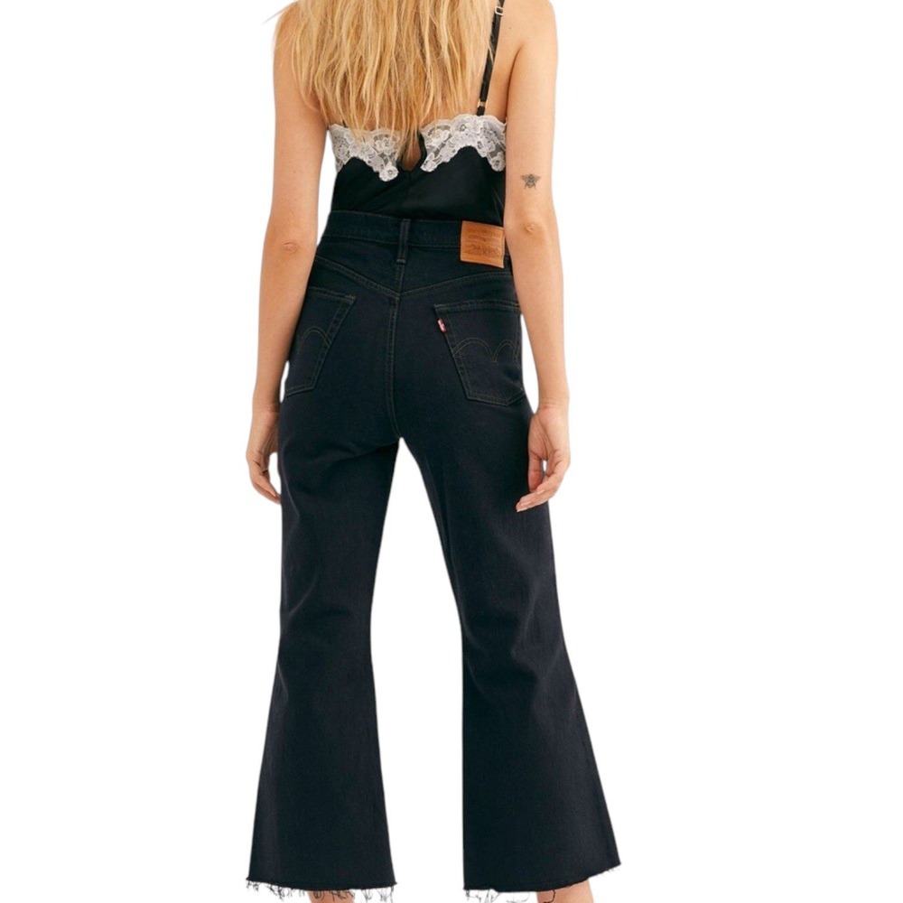 Levi's Premium Ribcage Crop Flare Jeans Womens 25 Black Raw Hem High Rise NEW